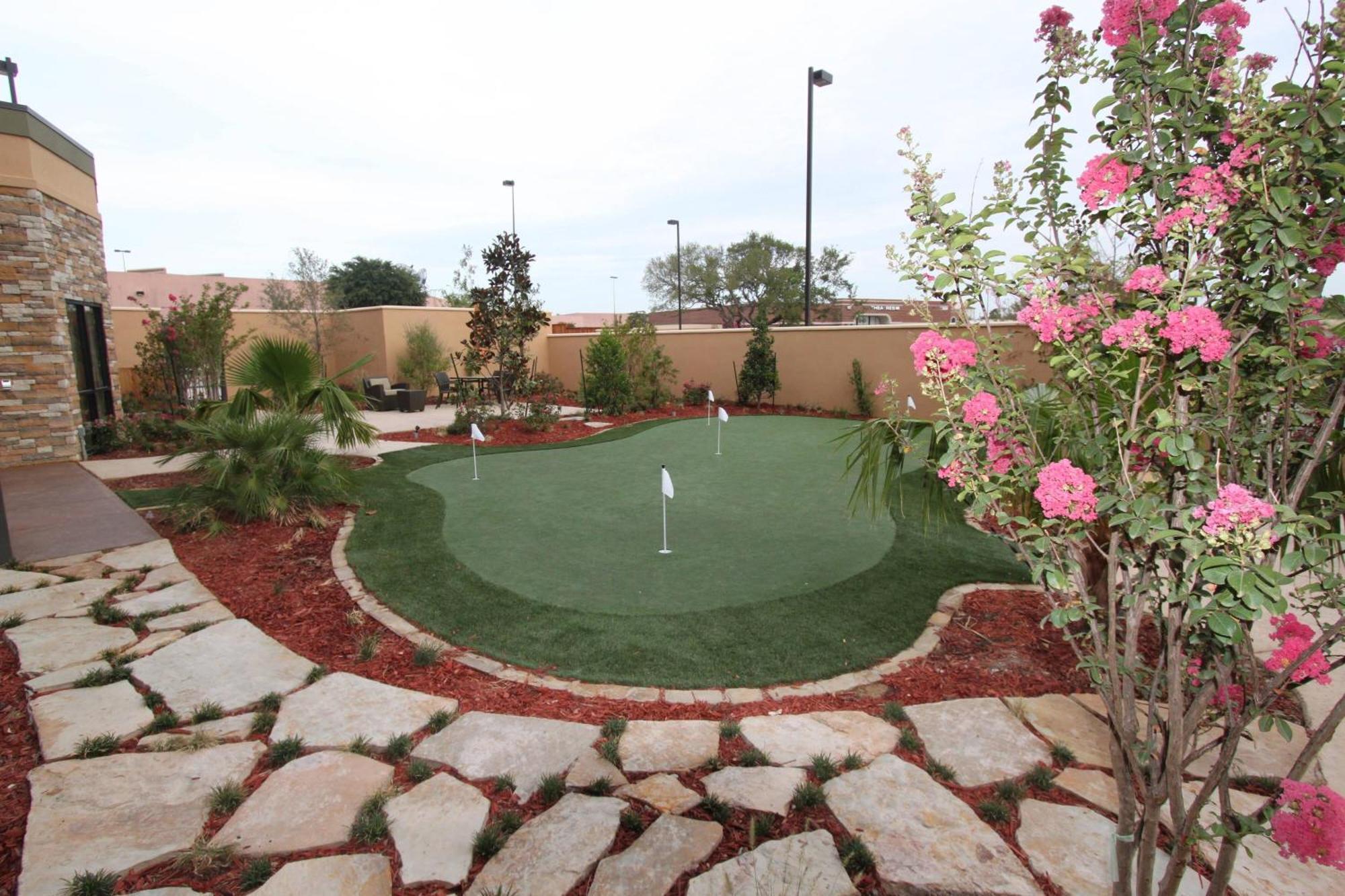 Courtyard Fort Worth West At Cityview Exterior photo
